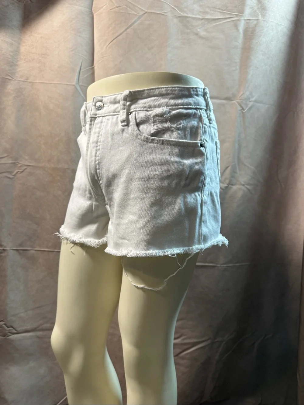 Classic White Denim Cutoff Shorts with Frayed Hem